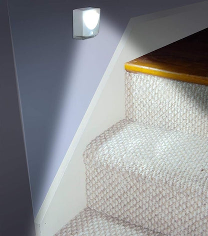 LED Motion and Light Sensor